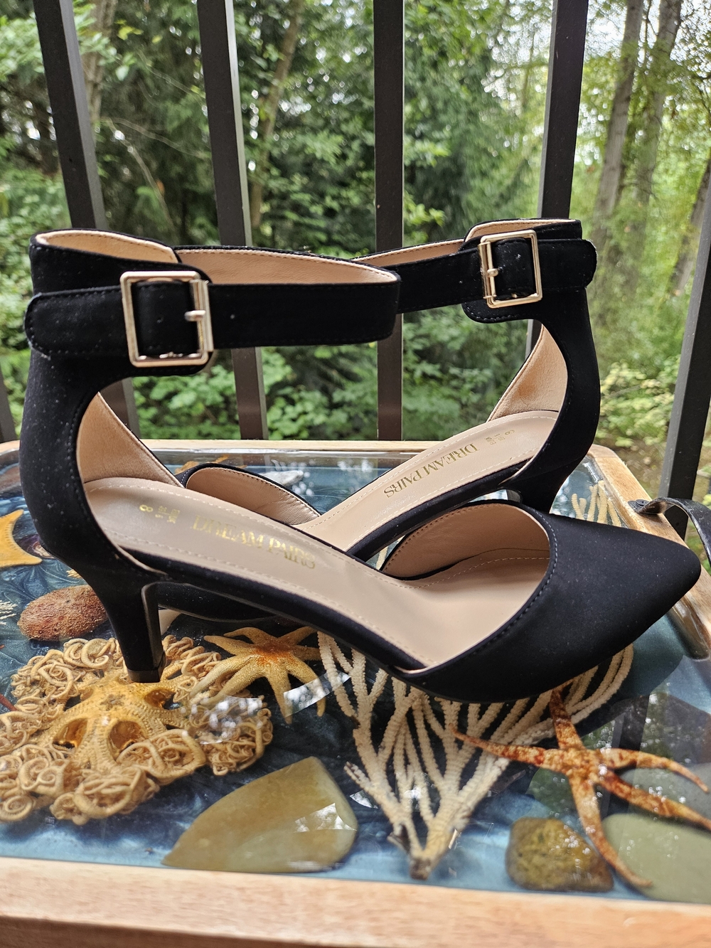 NWOT DREAM PAIRS Black Ankle-Strap Pointed Toe Heels